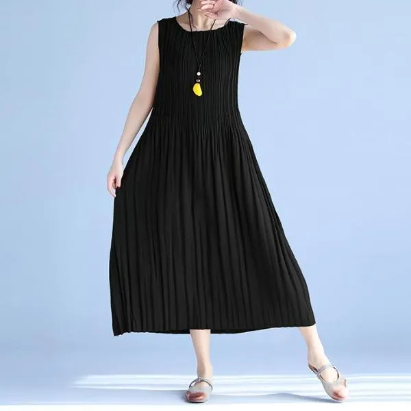 Bright Destiny Pleated Midi Dress