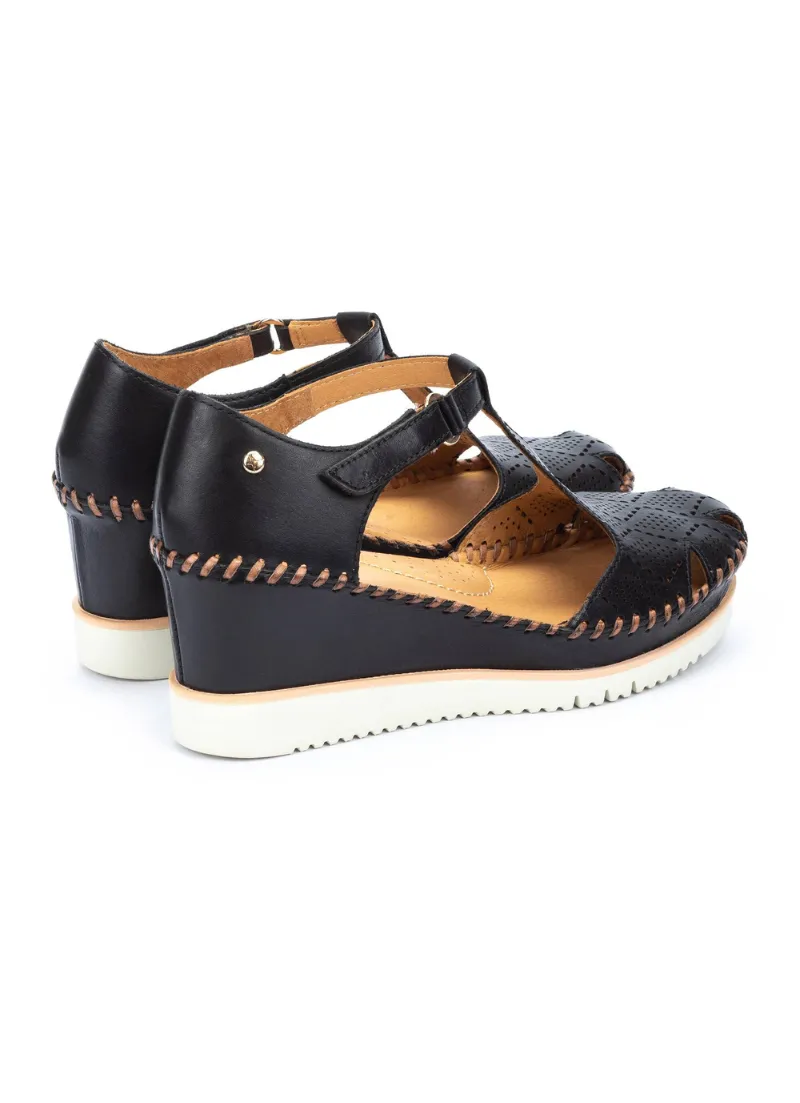 Closed-toe Wedge Sandals