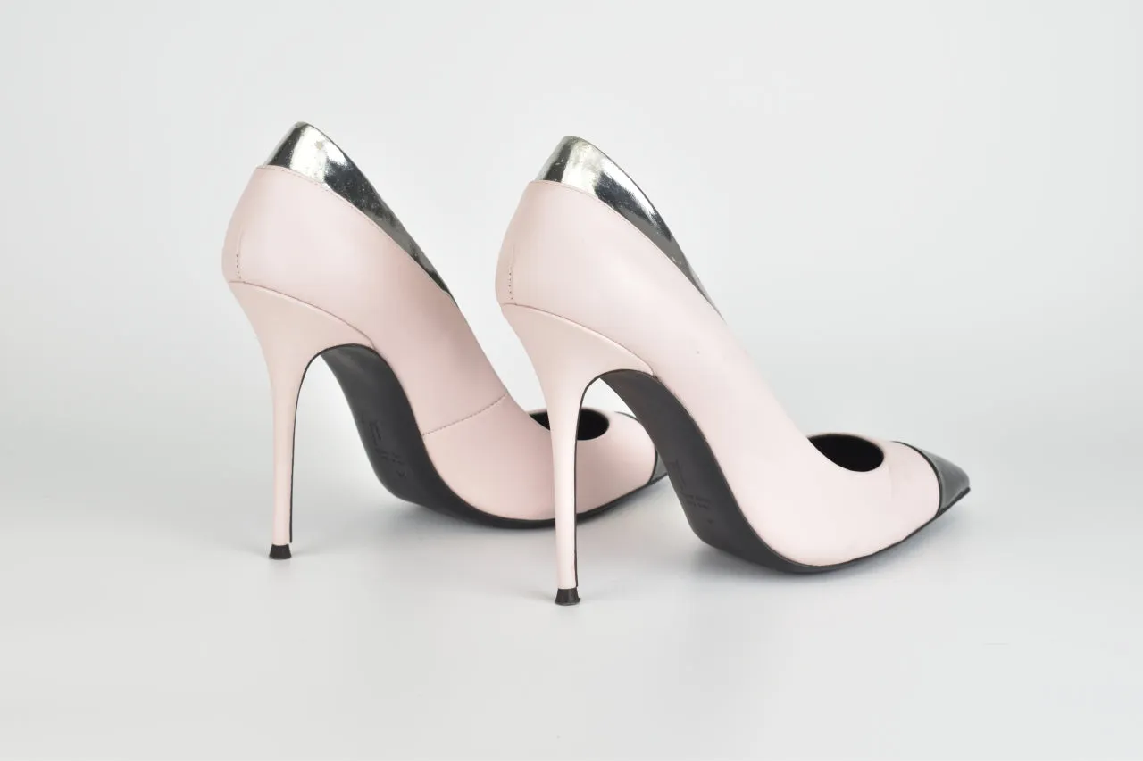 E66092 Blush Leather Pointy Pumps