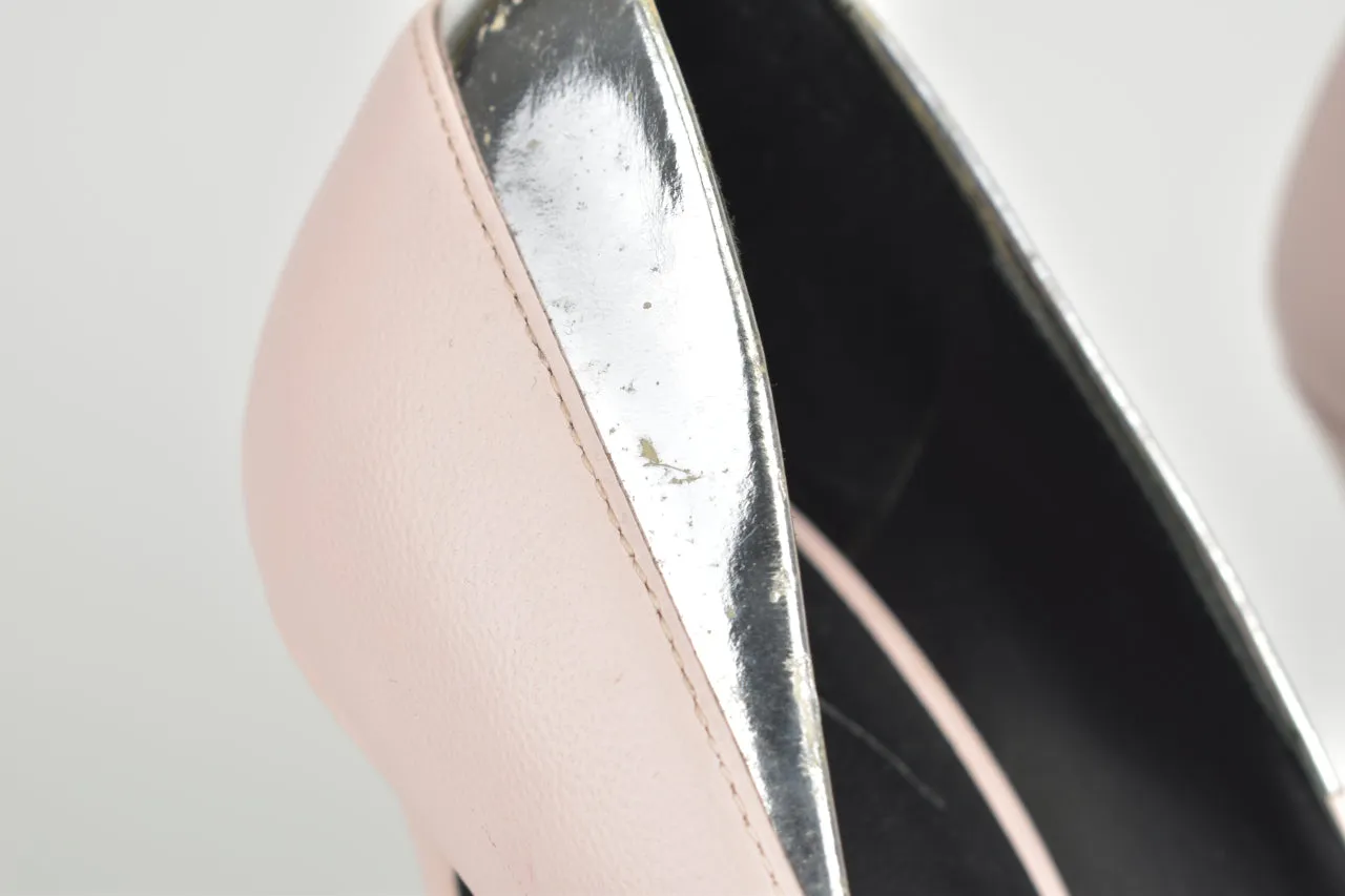 E66092 Blush Leather Pointy Pumps