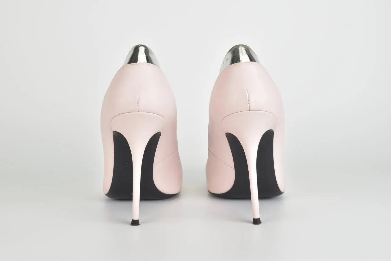 E66092 Blush Leather Pointy Pumps