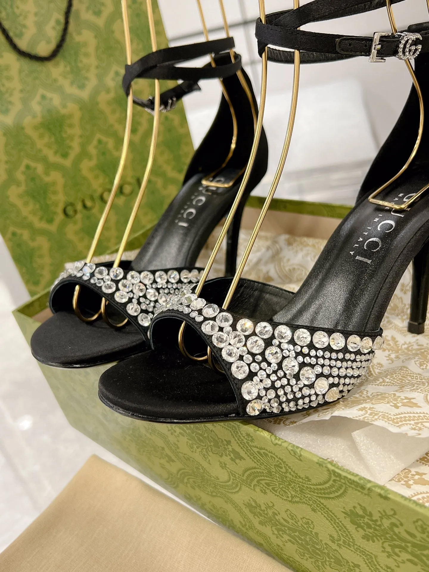 GG CRYSTAL BLACK HIGH HEEL SANDALS SATIN