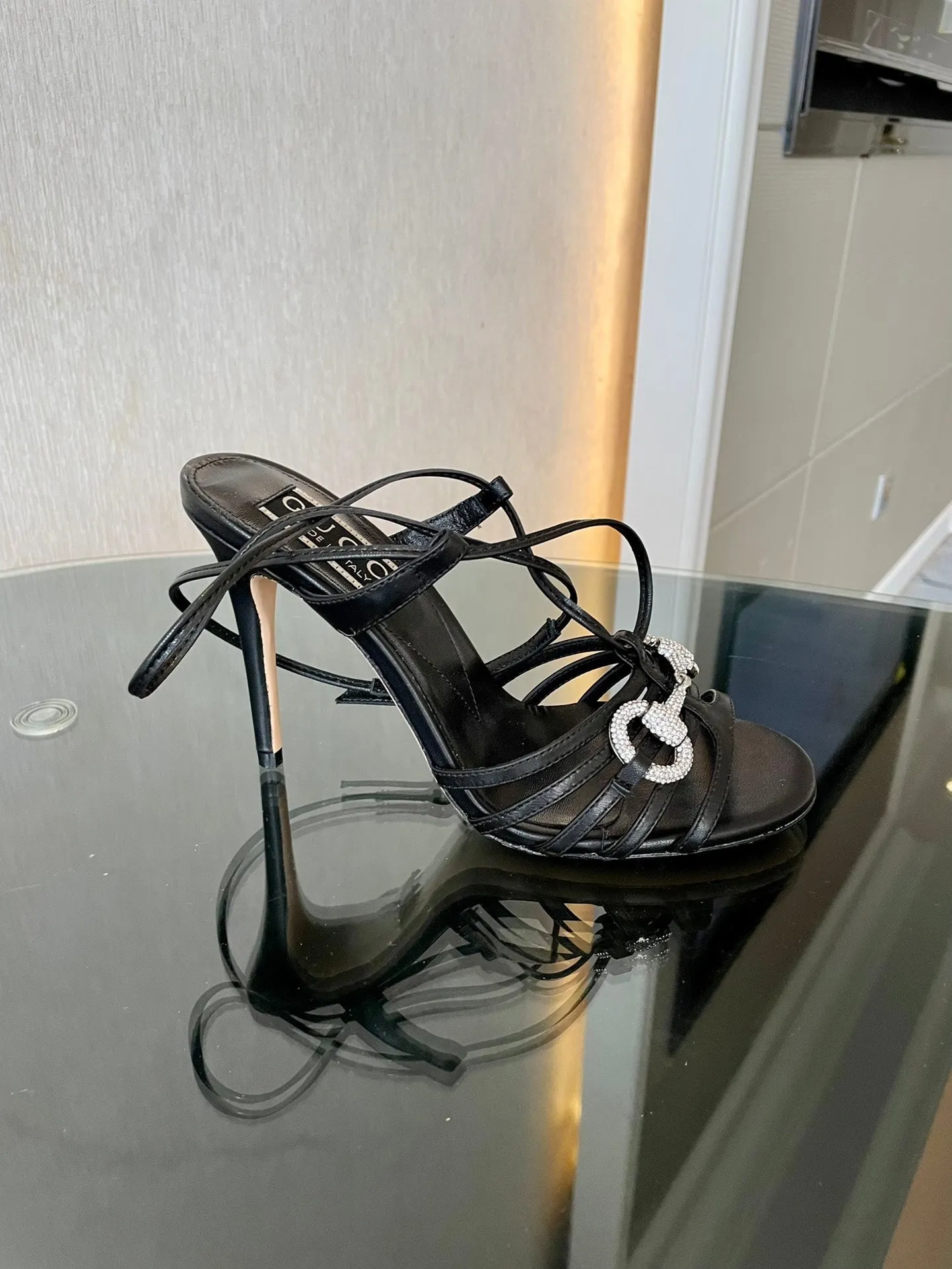 GG CRYSTAL HORSEBIT SANDAL BLACK LAMBSKIN