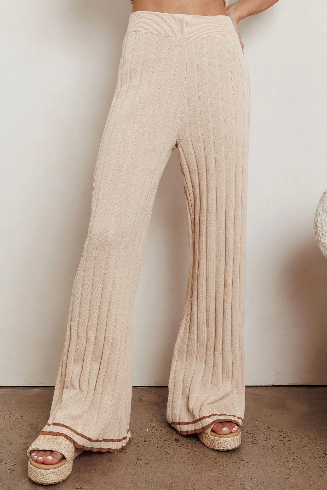 Liloh Contrast Ribbed Wide Leg Pant Beige