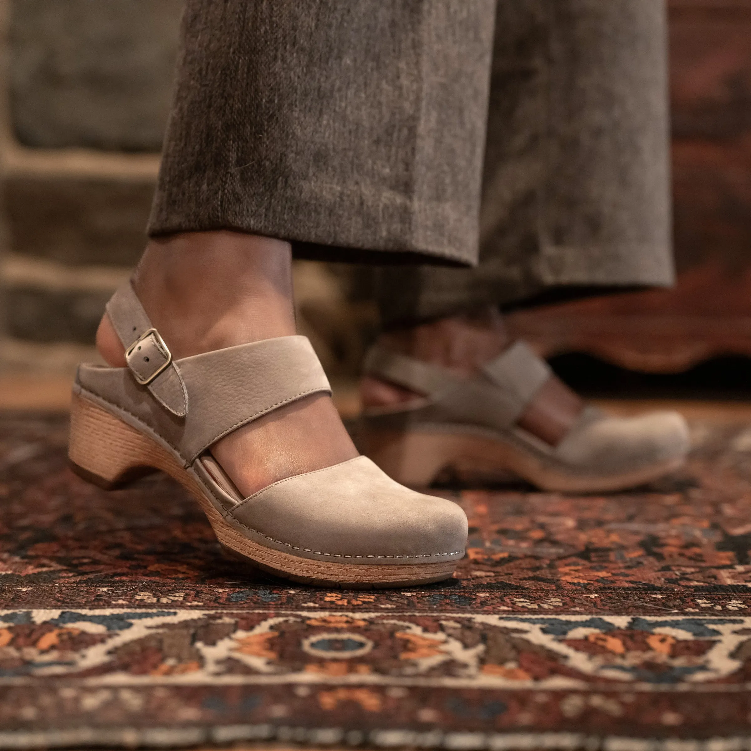 Lucia Taupe Milled Nubuck