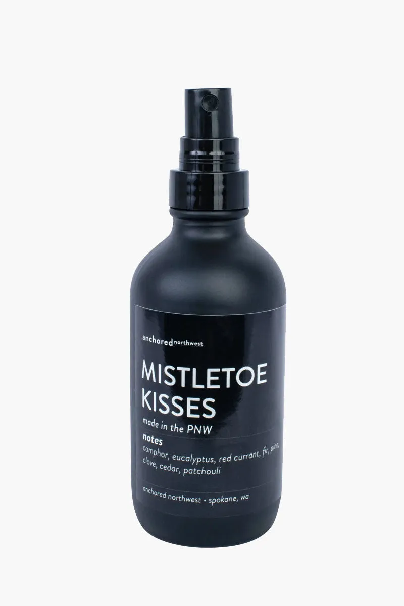 Mistletoe Kisses Linen & Room Spray