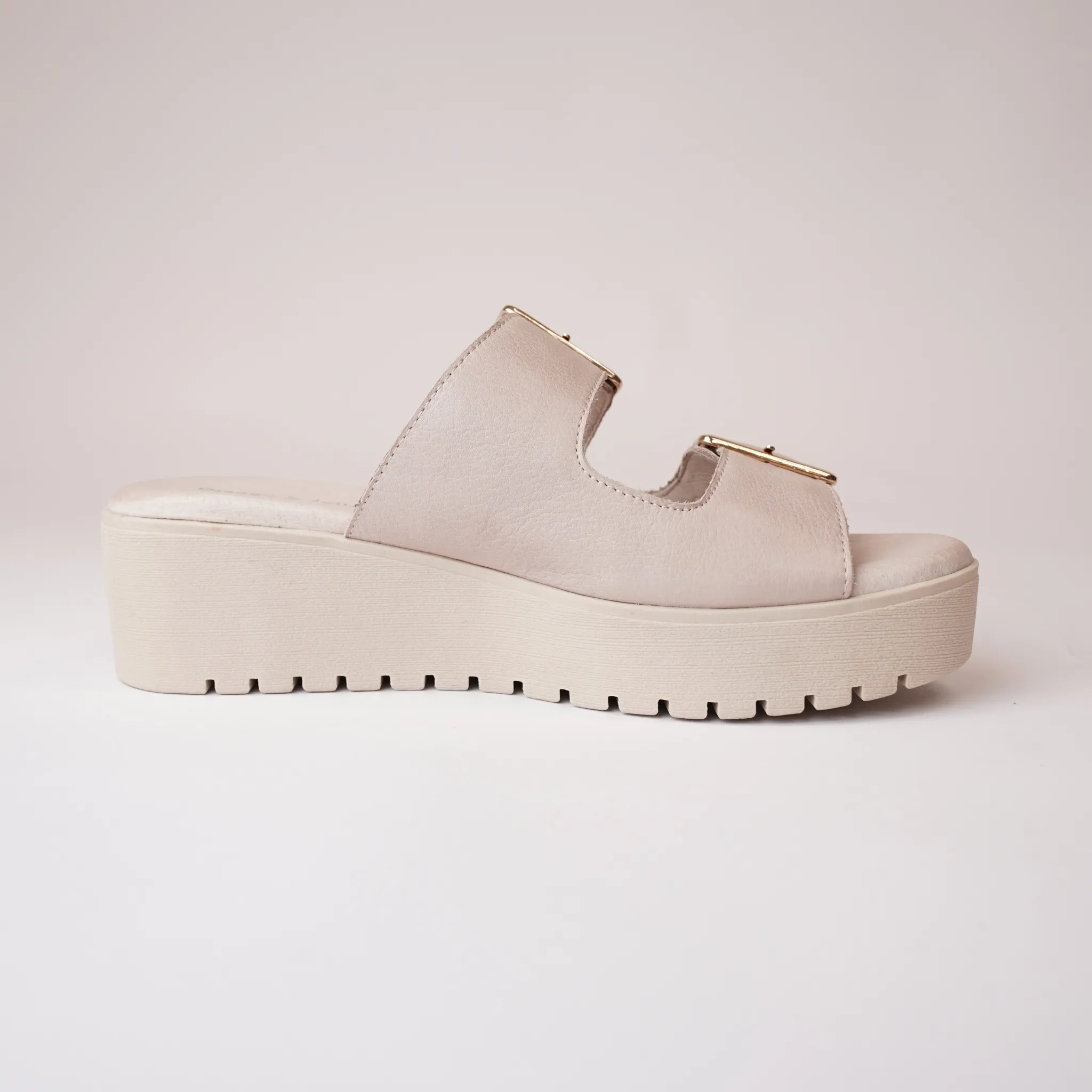 Oaxel Cafe/ Nude Sole Leather Slides