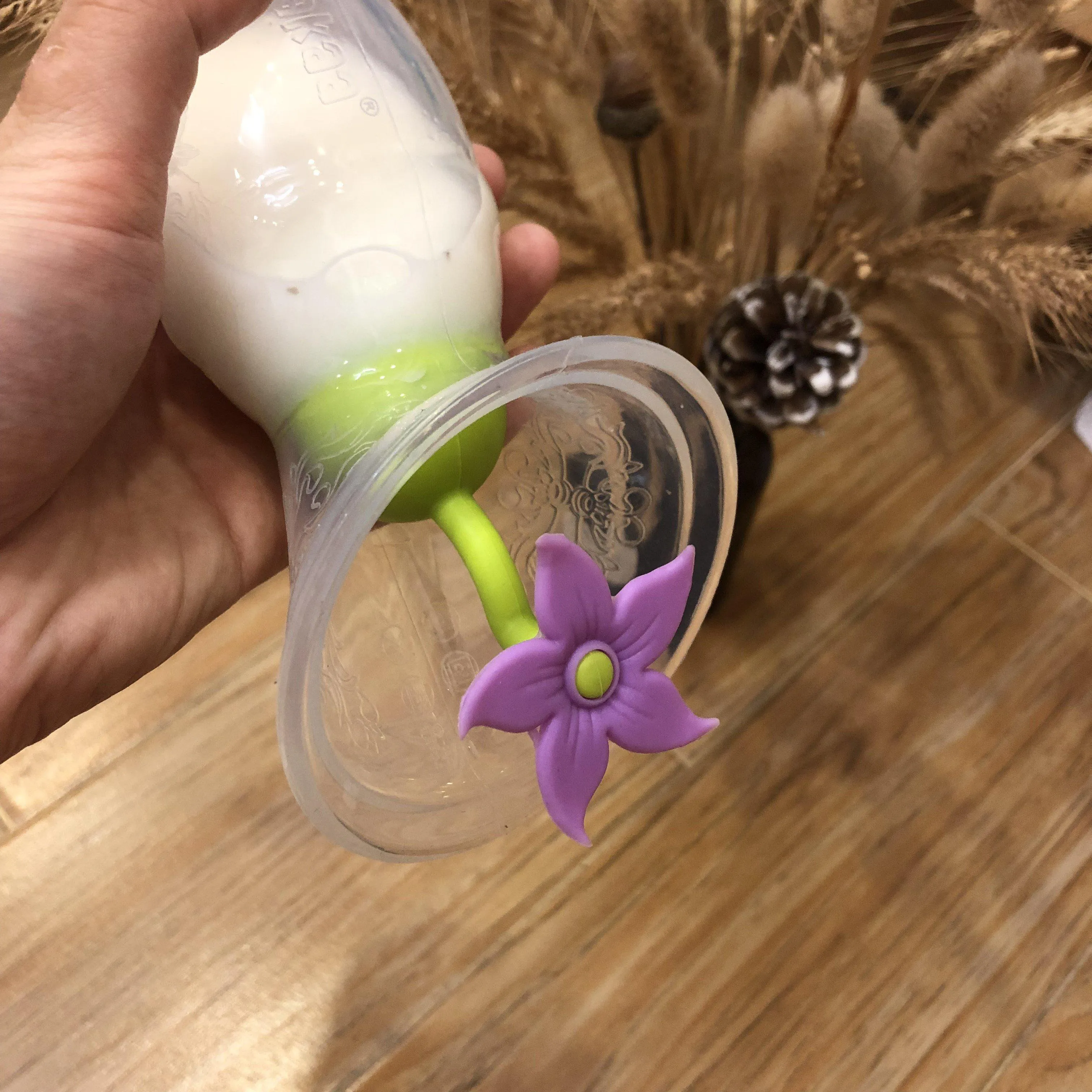 Silicone Pump Flower Stopper